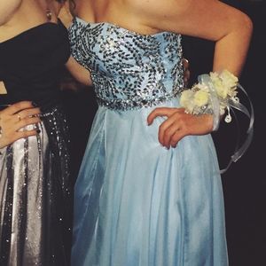 SHERRI HILL Light Blue Prom Dress